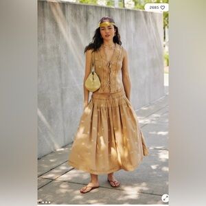 NWT Gesibelle Embroidered Set Size M